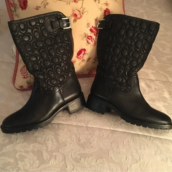 Vintage Coach Black Boot - Picture 5 of 8